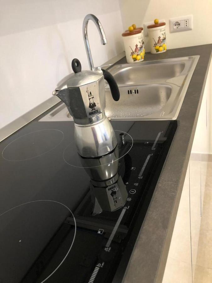 Annie'S Riviera Apartment Napoli Ngoại thất bức ảnh