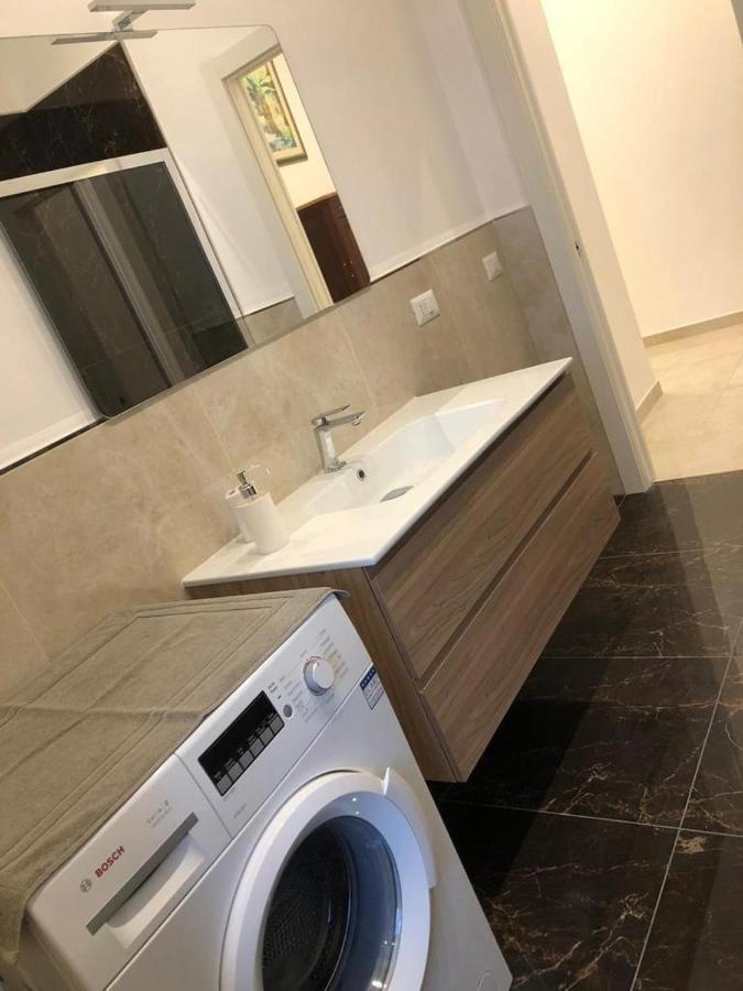 Annie'S Riviera Apartment Napoli Ngoại thất bức ảnh