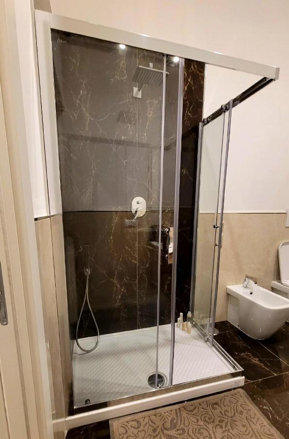 Annie'S Riviera Apartment Napoli Ngoại thất bức ảnh