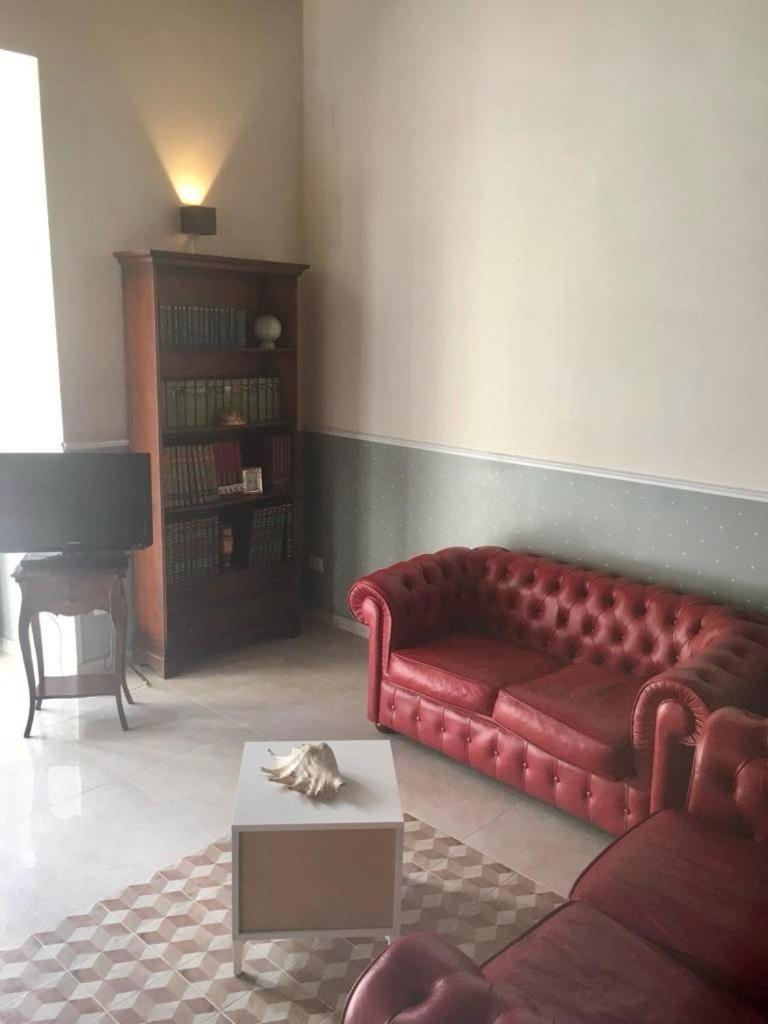 Annie'S Riviera Apartment Napoli Ngoại thất bức ảnh